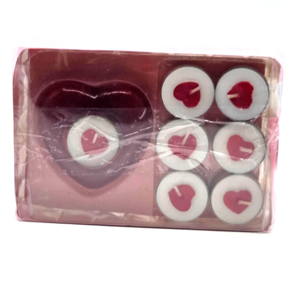 Valentine's Day RED Heart Shaped Candle and 6 Heart Shaped Tea Lights‎ in Box